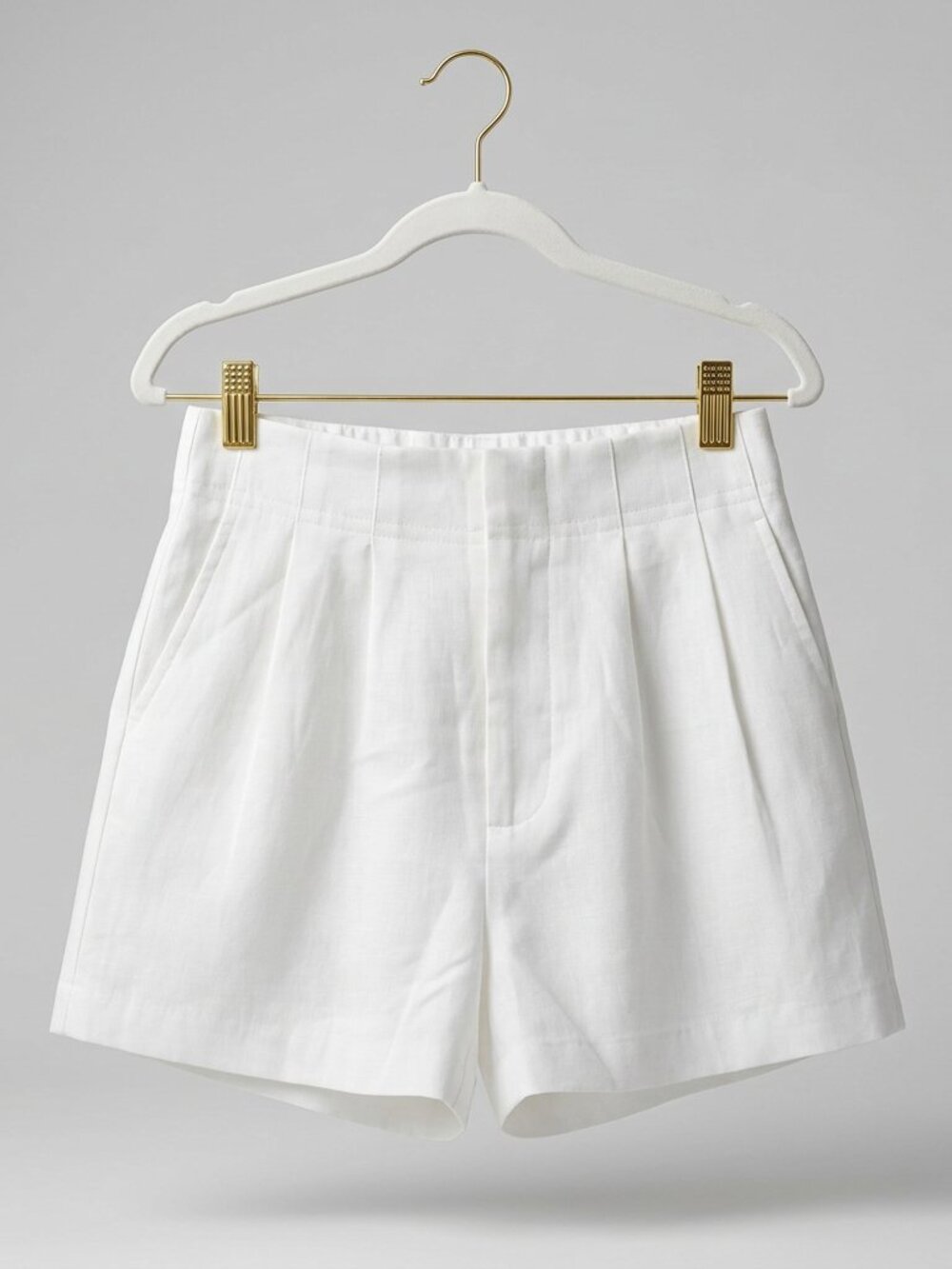 Olivaceous Cream Linen Pleated Shorts Size S NWT